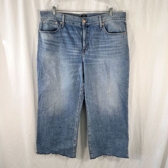 J. Crew Jeans Women's 35 Light Wash Denim Wide Leg Cropped Raw Hem Cotton Blend - Picture 1 of 10